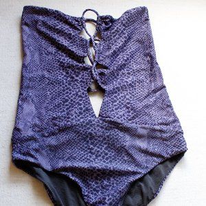 ACACIA Bronx One Piece in Samba - M